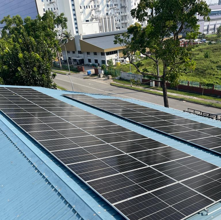 Commercial 5KW On-Grid Solar Power Plant – Full Setup