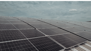 মেঘলা বা বর্ষার দিনে সোলার সিস্টেম কি কাজ করে