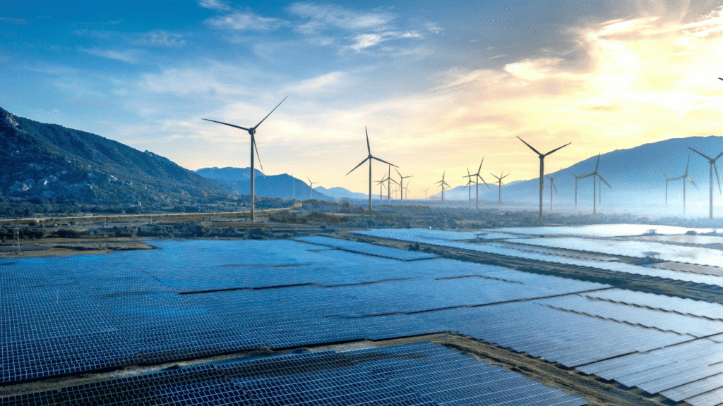 হাইব্রিড সোলারের সুবিধা: এনার্জি সিকিউরিটি, সেভিংস, স্কেলেবিলিটি